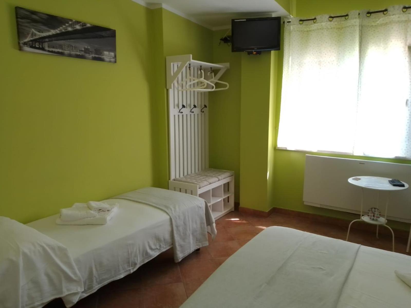 Bed and Breakfast Il Sottosopra Labico Екстер'єр фото